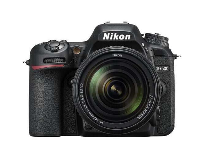 Nikon D7500  Fotoğraf Makinesi